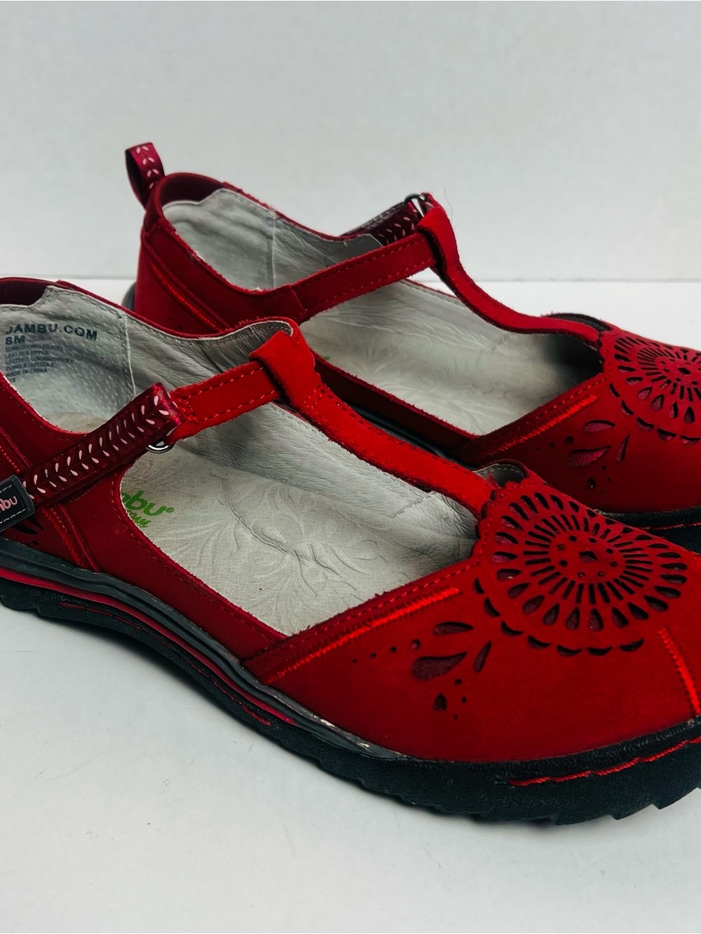 JAMBU Women’s Sunkist Size 8 Red Leather Upper Shoes